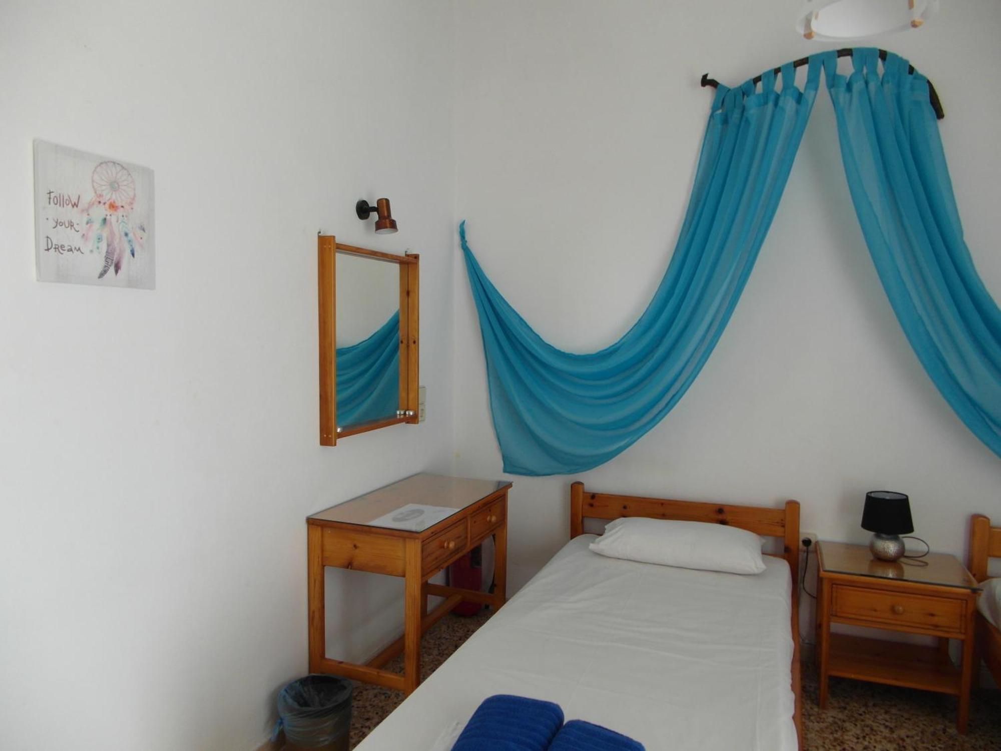 Eri Studios Agia Marina  Kamer foto