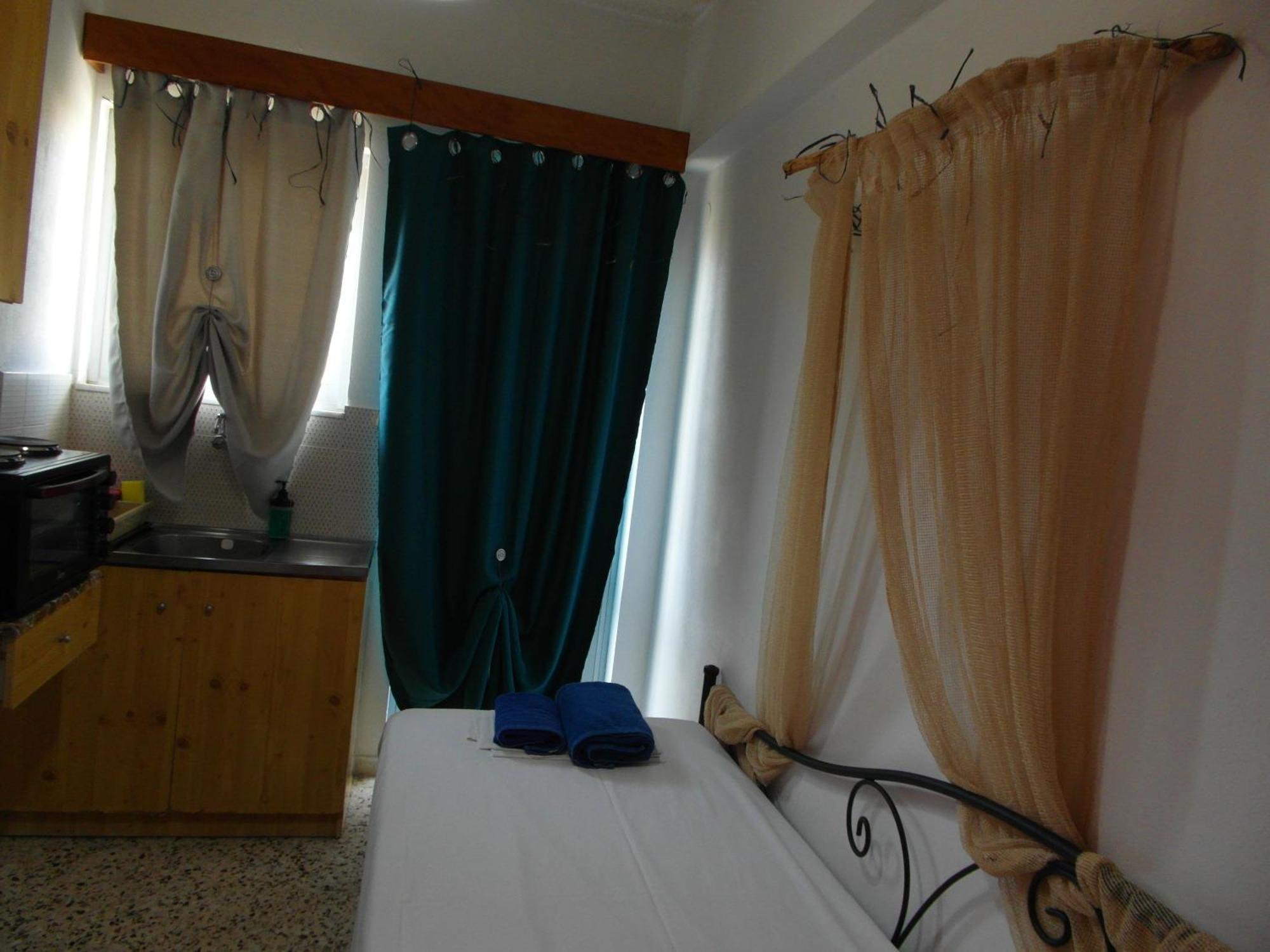 Eri Studios Agia Marina  Kamer foto