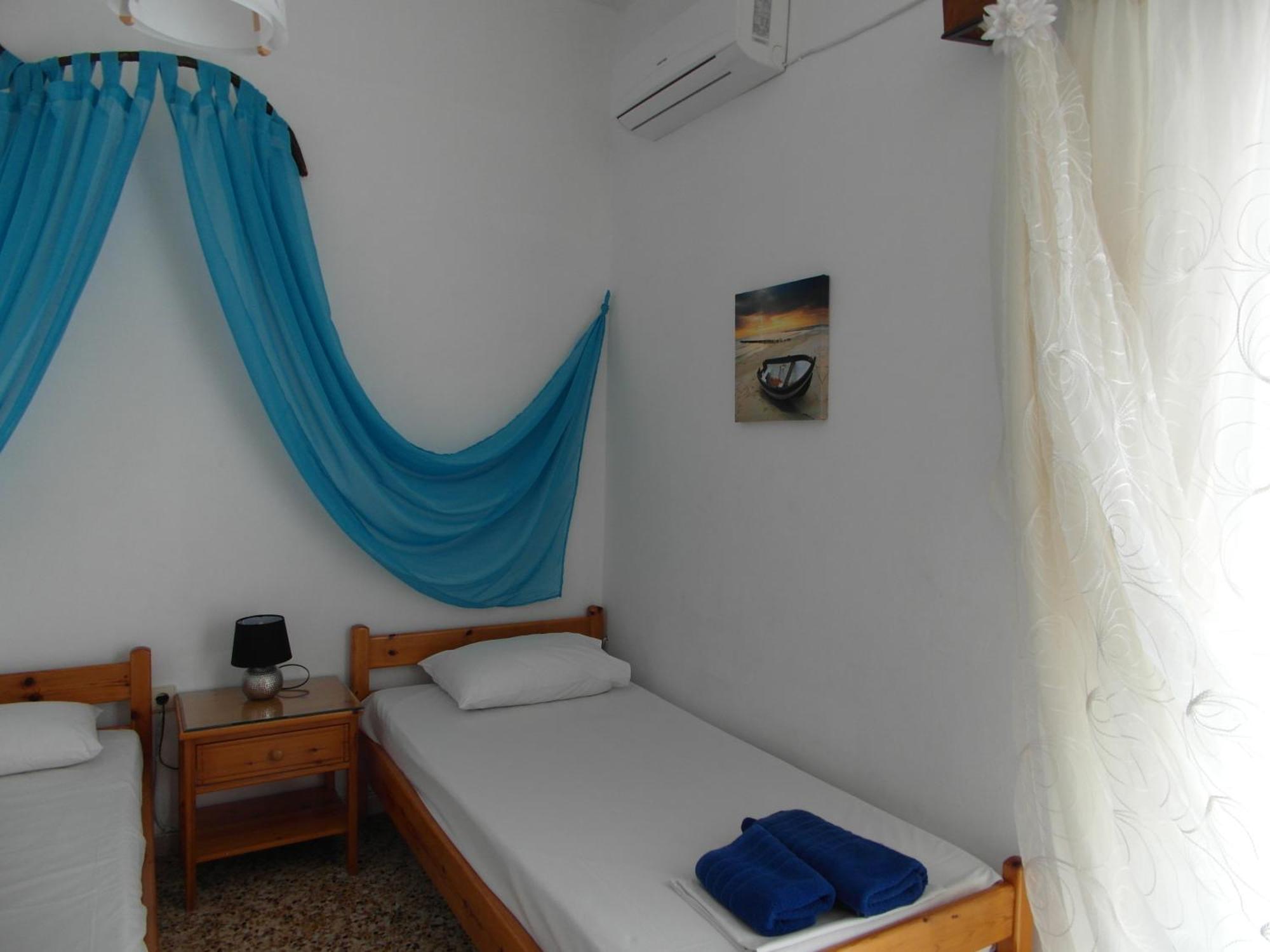 Eri Studios Agia Marina  Kamer foto