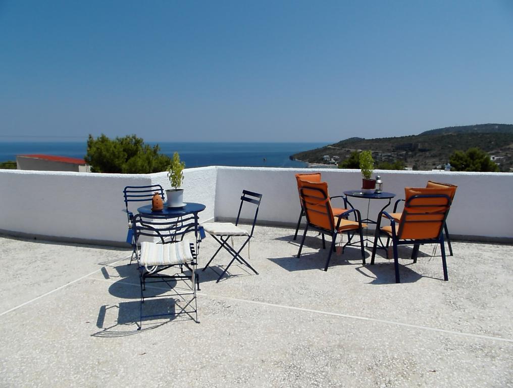 Eri Studios Agia Marina  Buitenkant foto