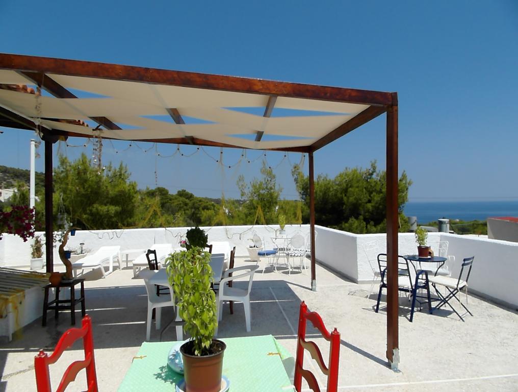 Eri Studios Agia Marina  Buitenkant foto