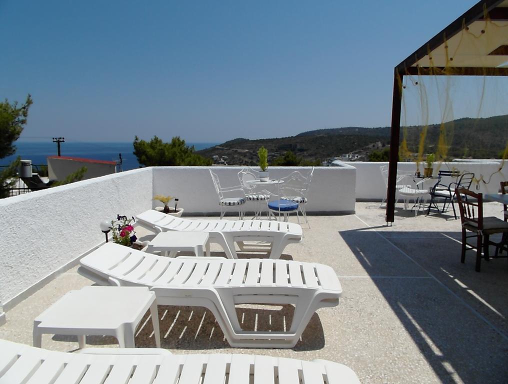 Eri Studios Agia Marina  Buitenkant foto
